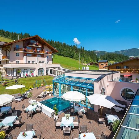 Hotel Vierjahreszeiten Flachau Exterior foto